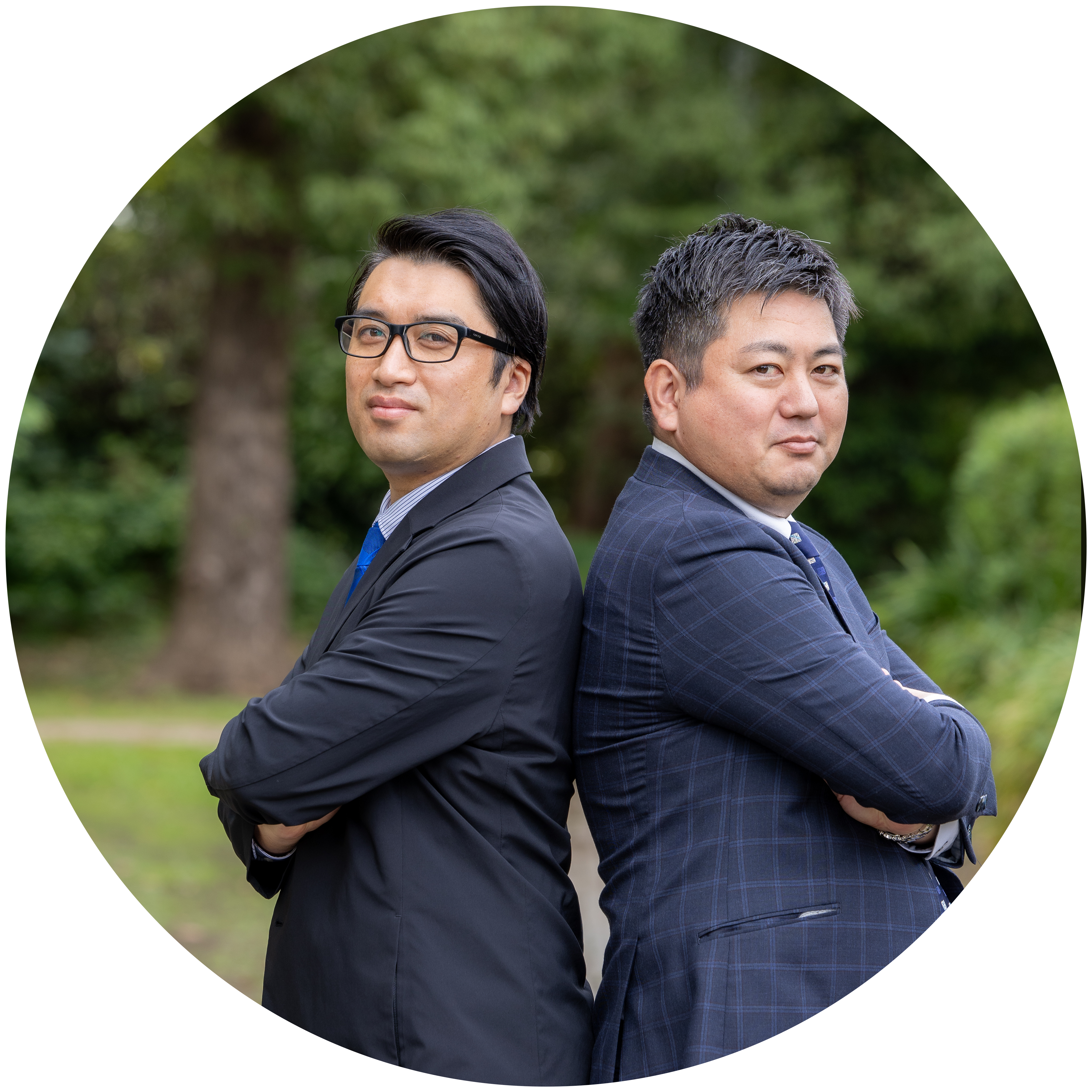 笑顔の利用者とスタッフ